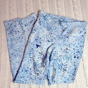 Under Armour compression ankle leggings, size S